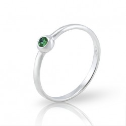 “Sara” gredzens ar smaragdu